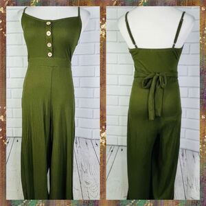 Iris Olive Green Ribbed Jumpsuit - Medium